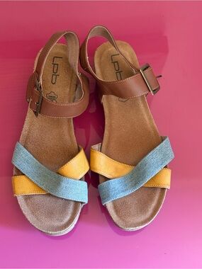 LPB Two-Tone Strappy Sandals in Brown, Yellow & Denim Blue